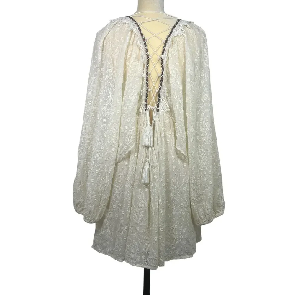 Free People Circle Of Love Embroidered MIni Dress V Neck Lace Up Back Size 12 - Picture 5 of 13